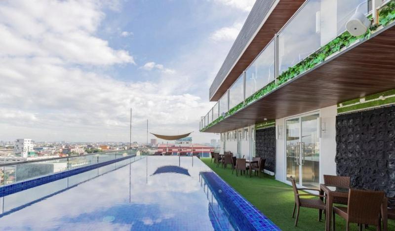 Selah Pods Hotel Manila Pasay Bagian luar foto