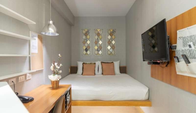 Selah Pods Hotel Manila Pasay Bagian luar foto